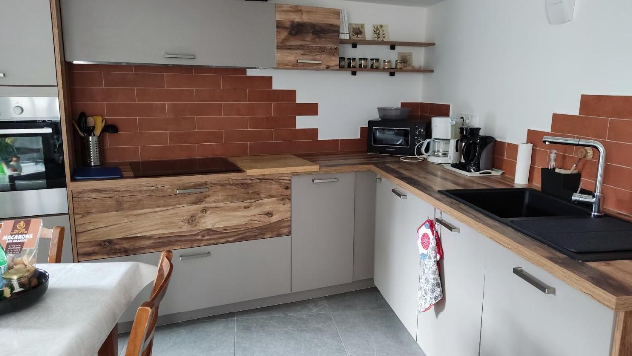 Petite Pause A Pourrieres, Appartement 40M2 Bagian luar foto