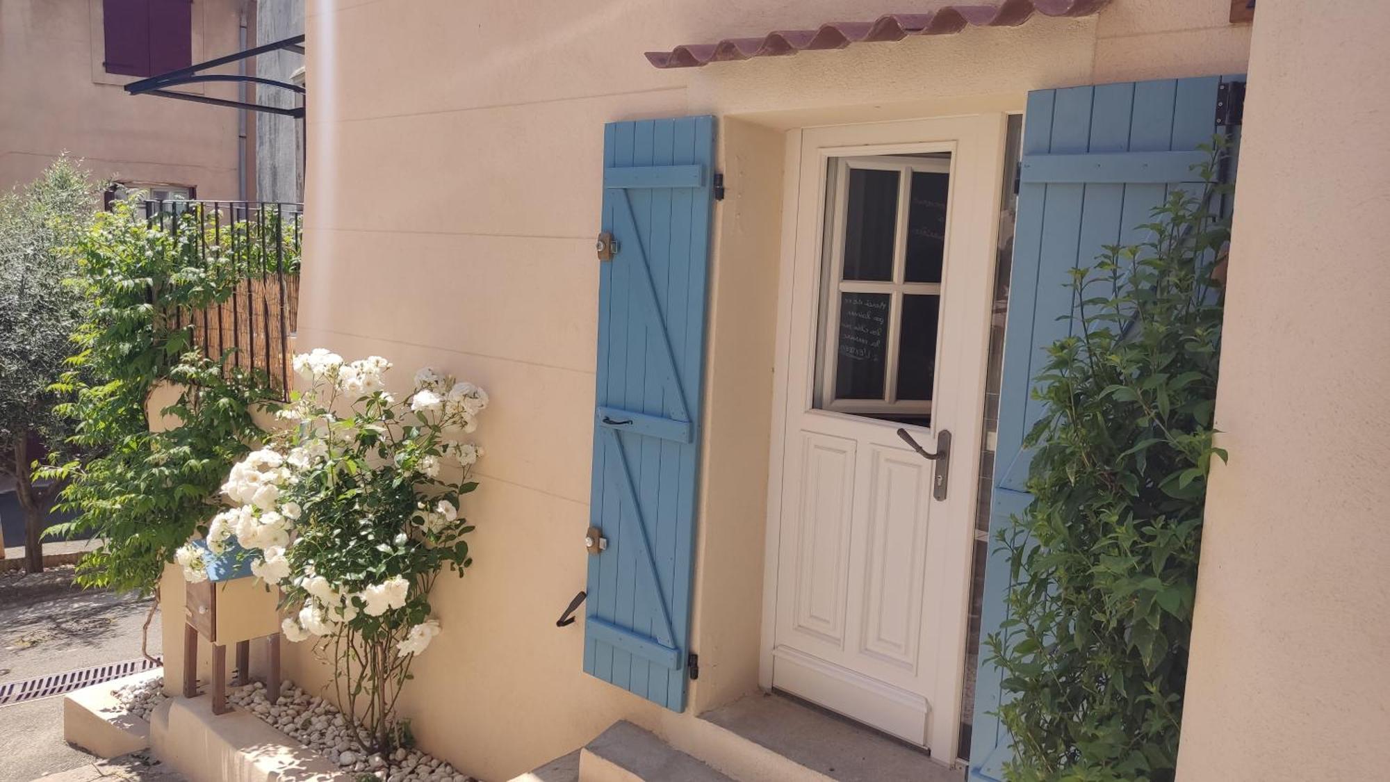 Petite Pause A Pourrieres, Appartement 40M2 Bagian luar foto